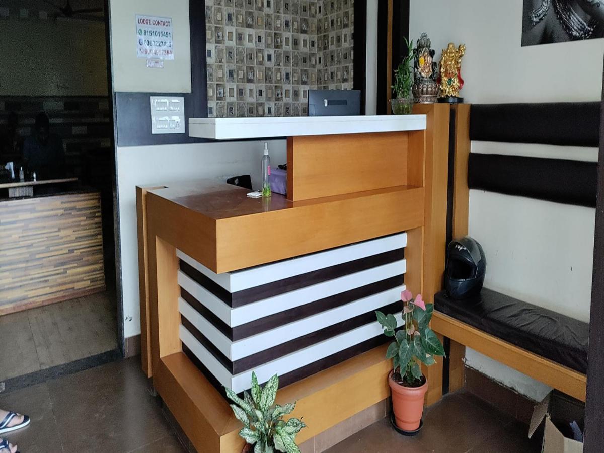 Mg Residency Hotel Chikmagalūr Exterior foto
