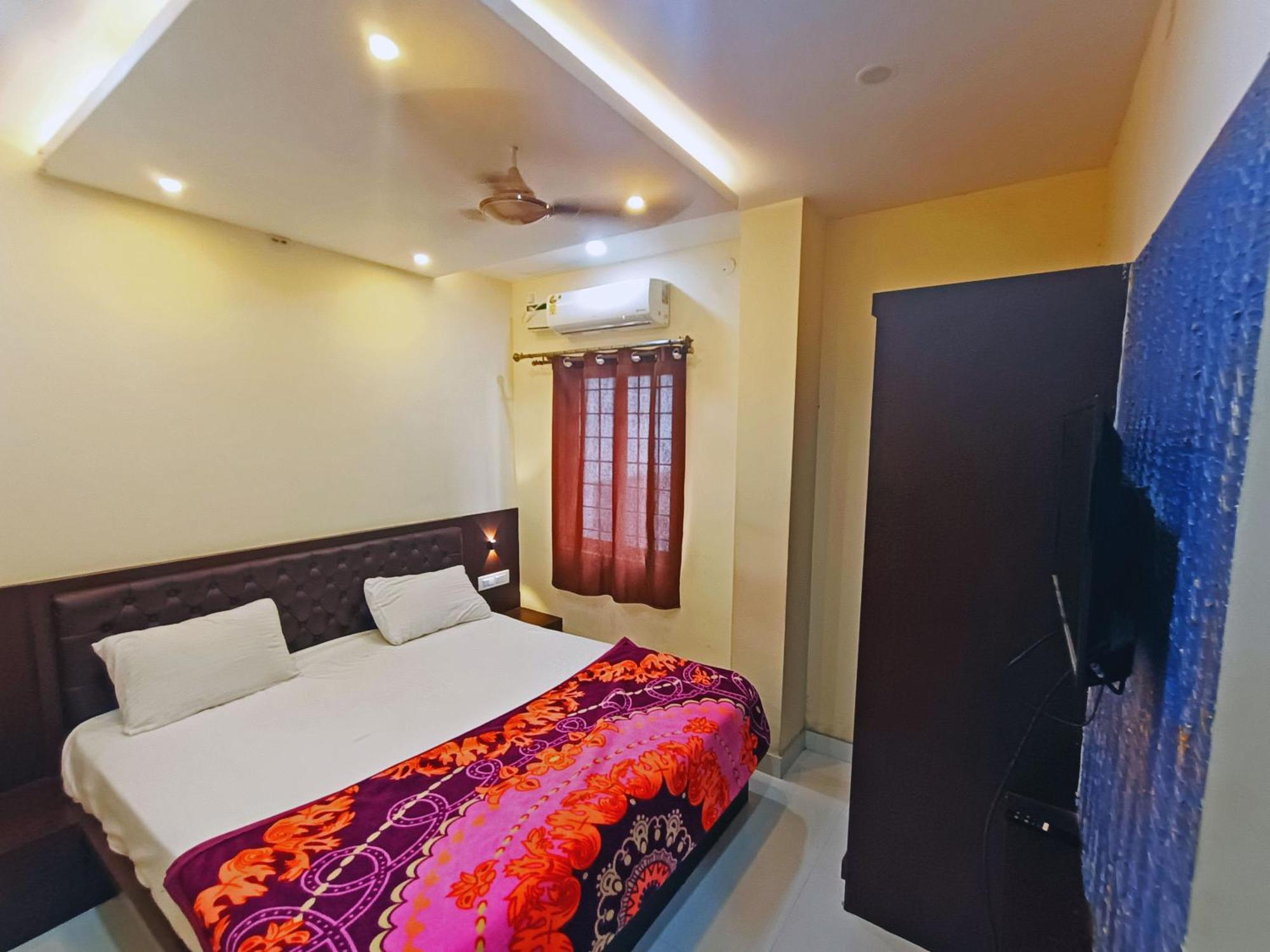 Mg Residency Hotel Chikmagalūr Exterior foto